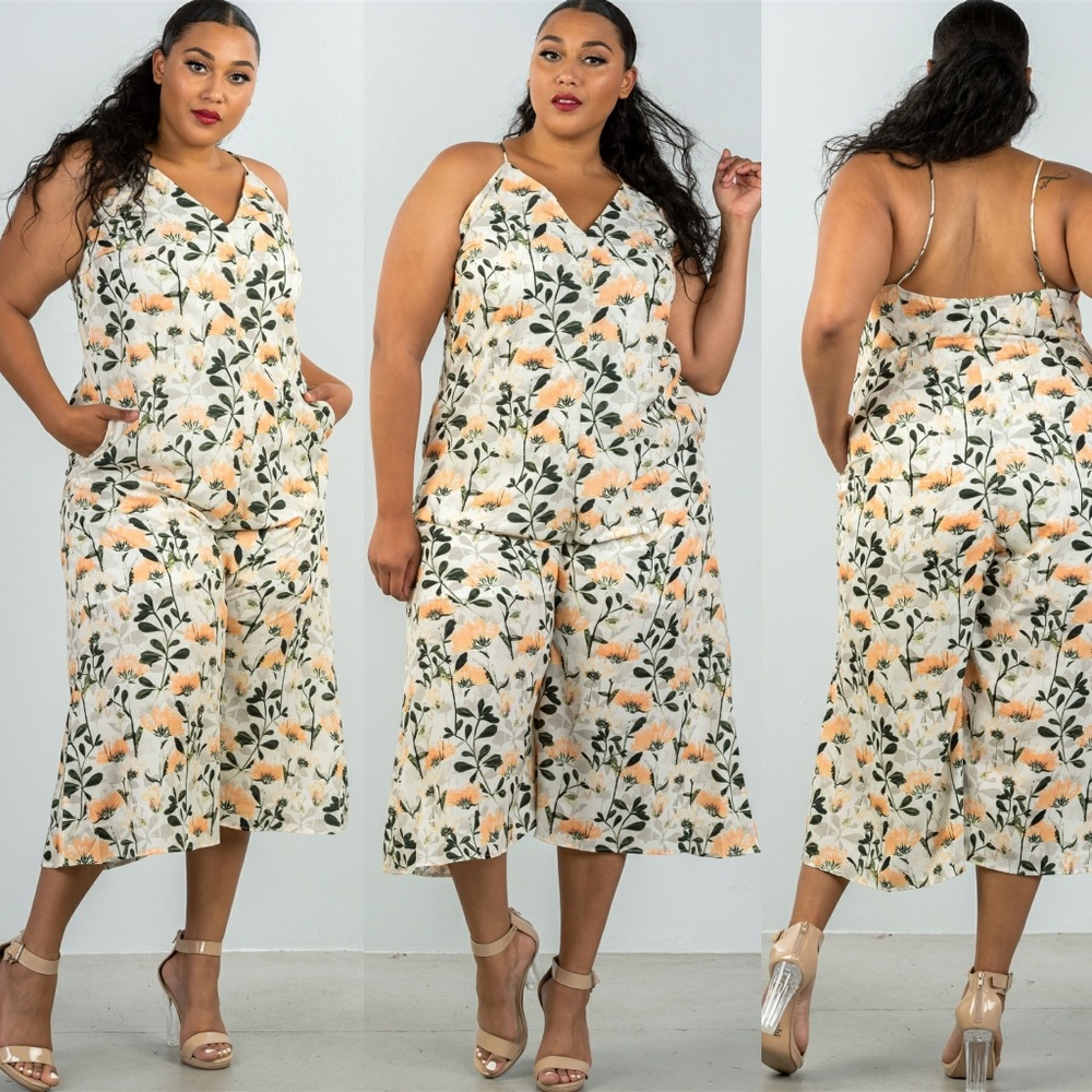 1x-3x PLUS SIZE YELLOW & FLORAL CAPRI JUMPSUIT - Picture 7 of 7